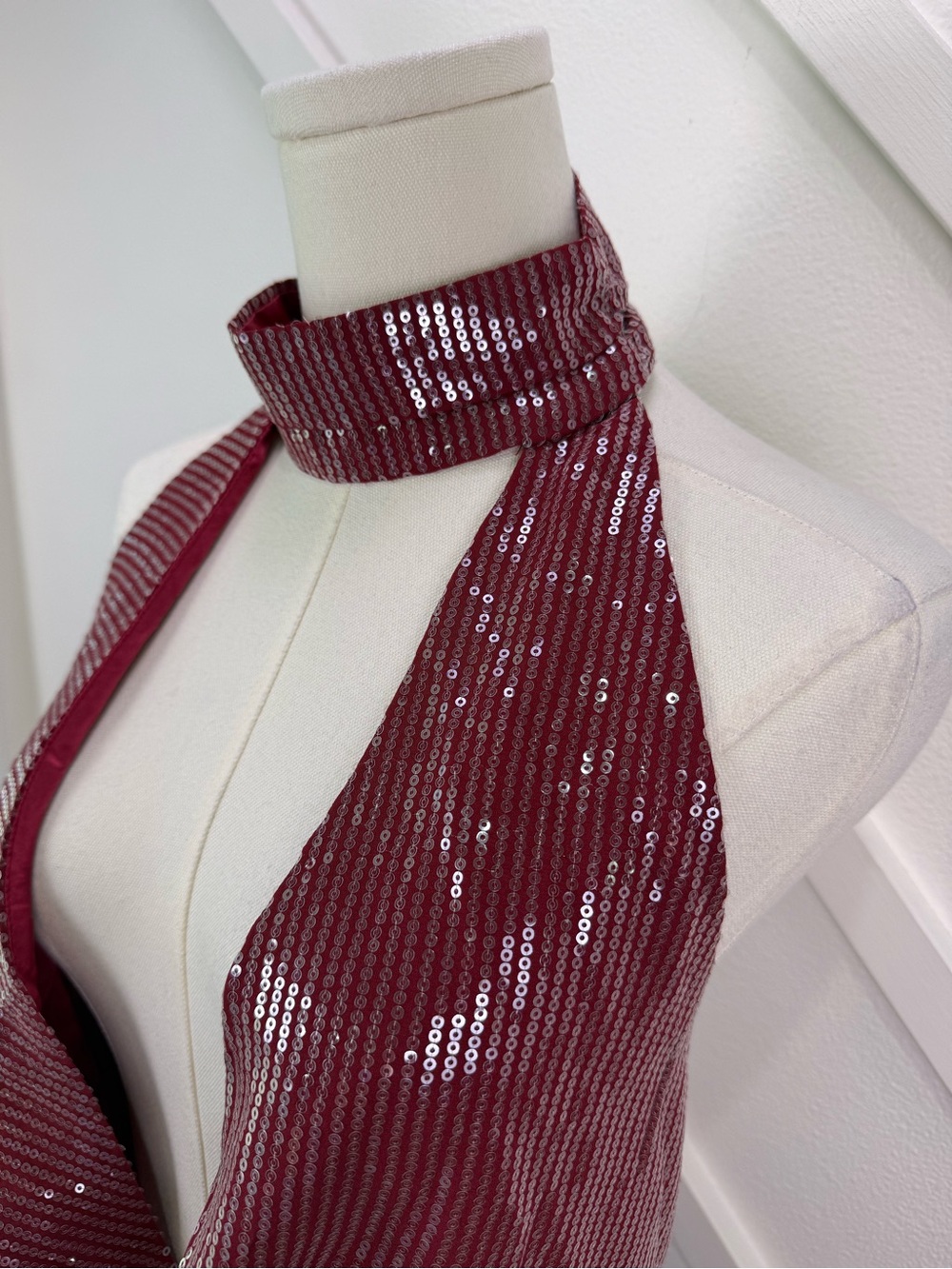 NWT Peppermayo Nora Sequin Cowl Neck Mini Dress Red Size US 8 - Picture 3 of 13